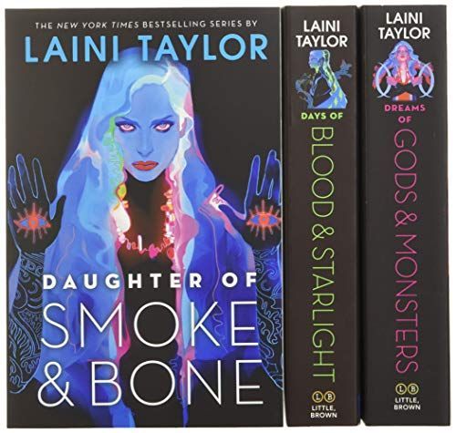 Daughter of Smoke & Bone: the Complete Gift Set