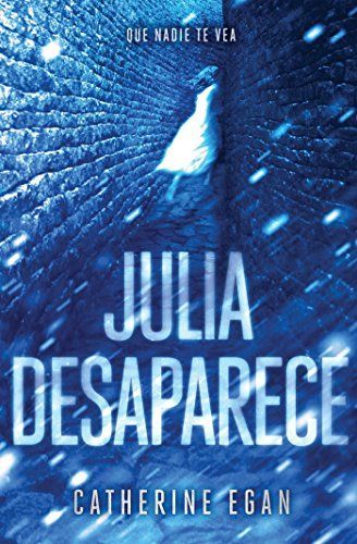 Julia Desaparece / Julia Vanishes