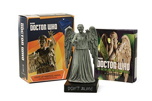 Doctor Who: Light-Up Weeping Angel and Illustrated Book