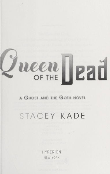 Queen of the Dead (A Ghost and the Goth Novel)