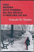 Uma menina está perdida no seu século à procura do pai