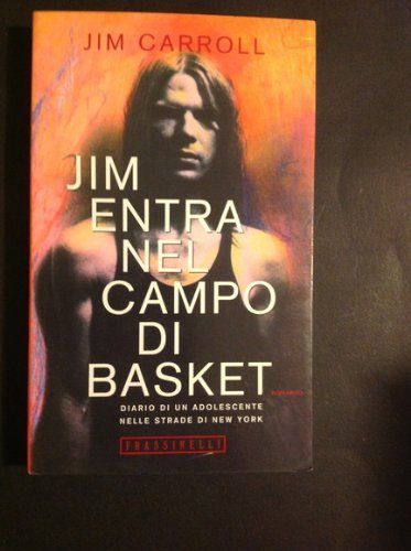 Jim Entra Nel Campo Di Basket