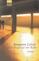 Der Vogel ist ein Rabe