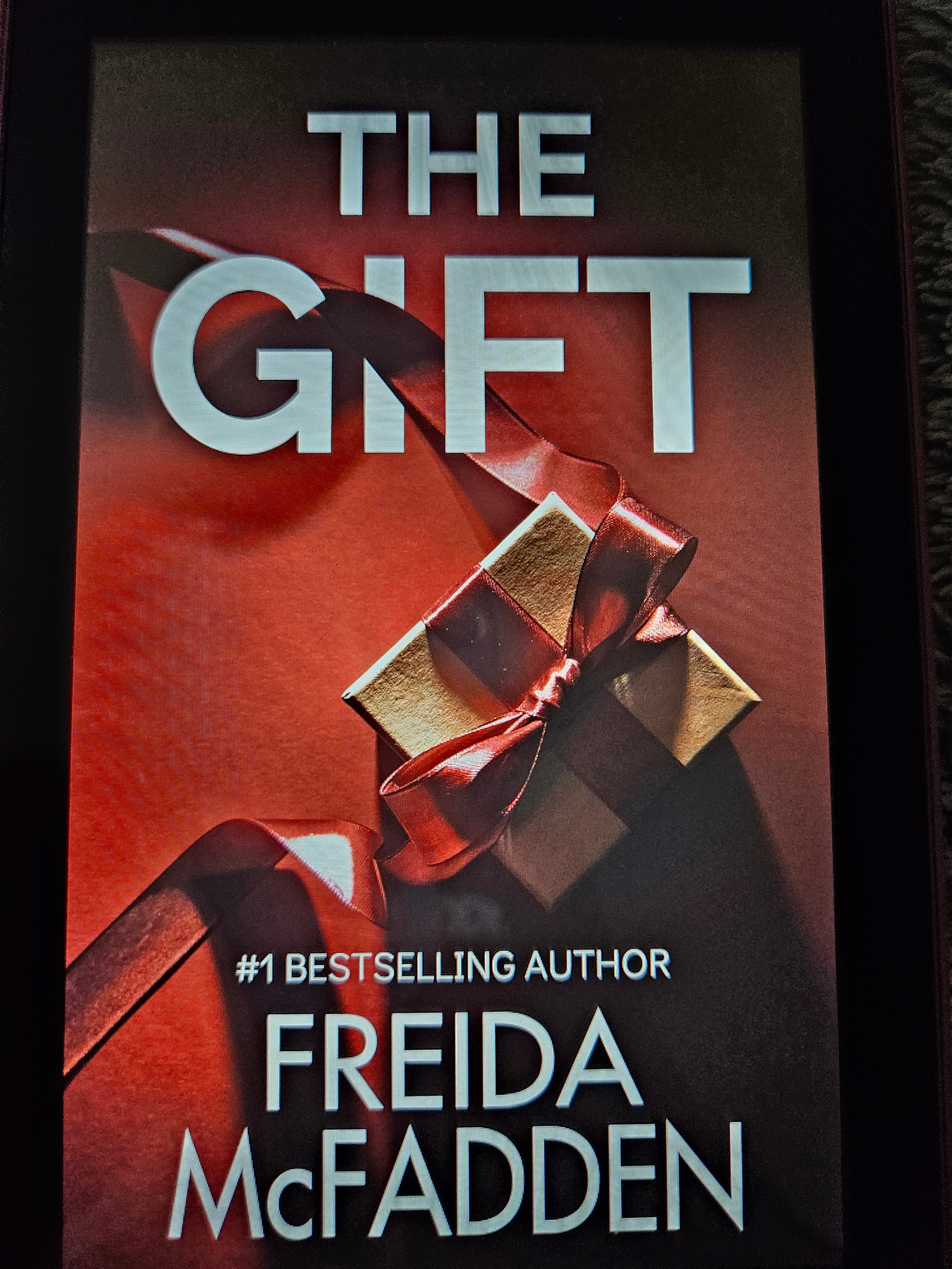 The Gift: A Christmas Thriller
