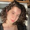 Photo of Julia Milhomens