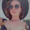 Photo of Sarah Taylor