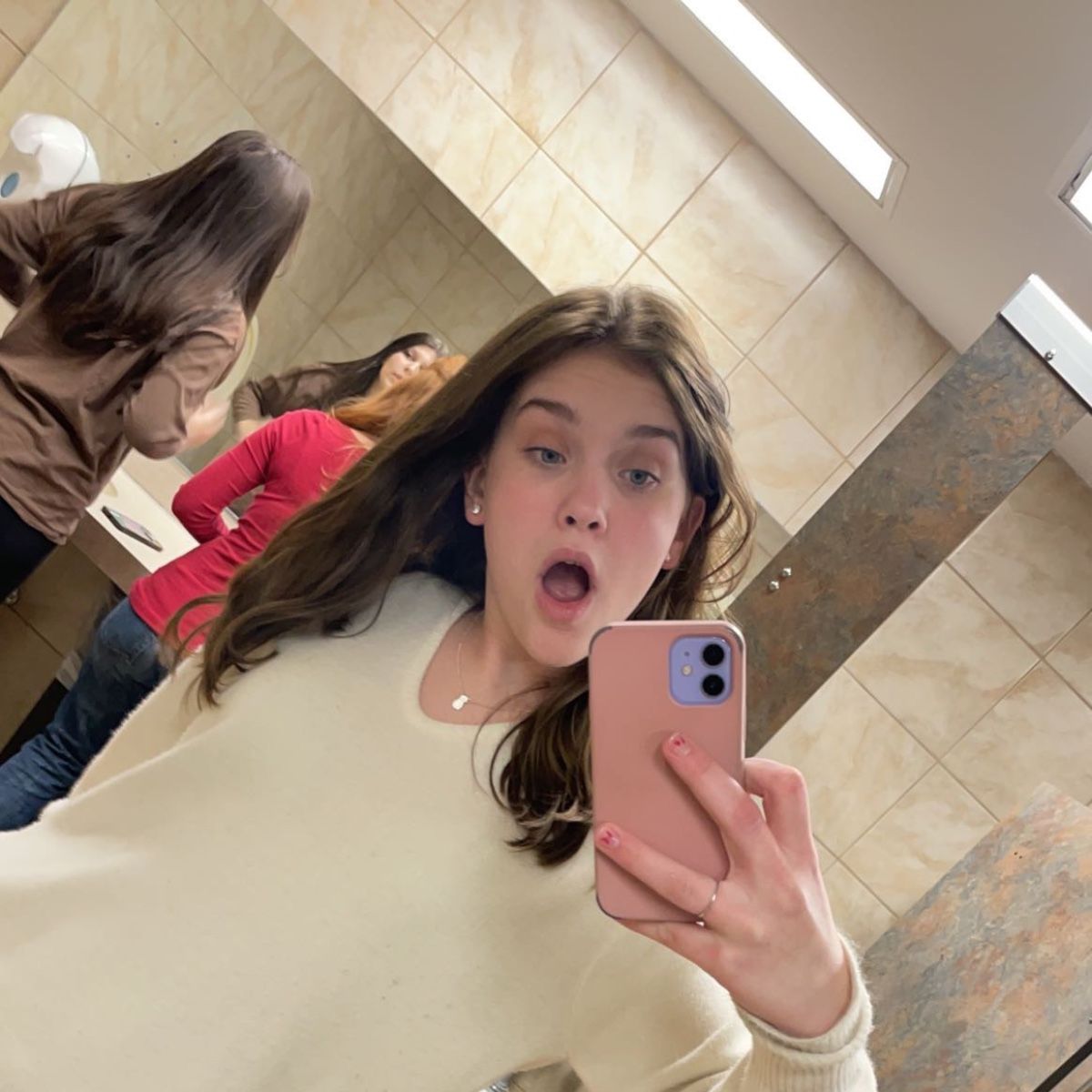 Photo of ella campbell