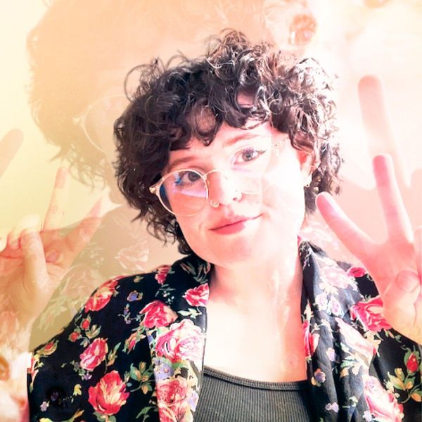 Photo of Julie Tennett